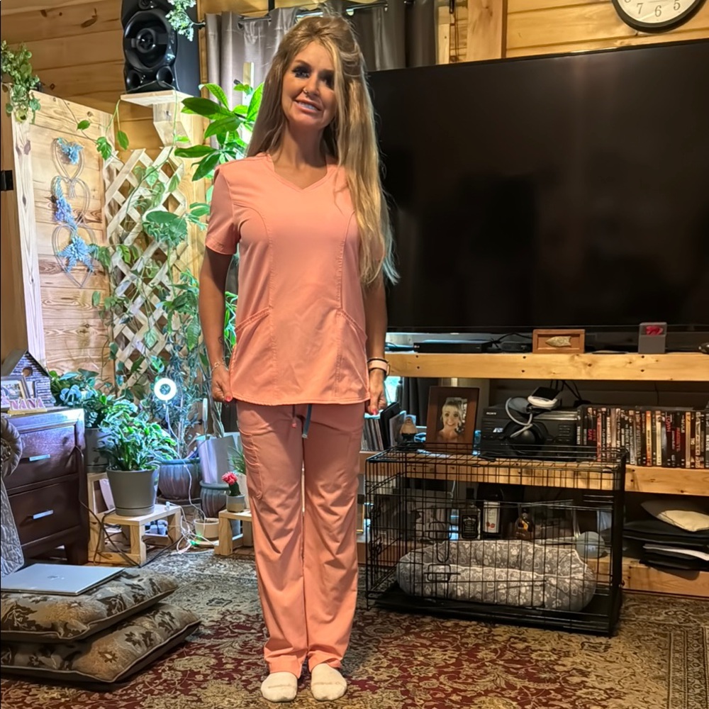 Women's Pink Scrubs